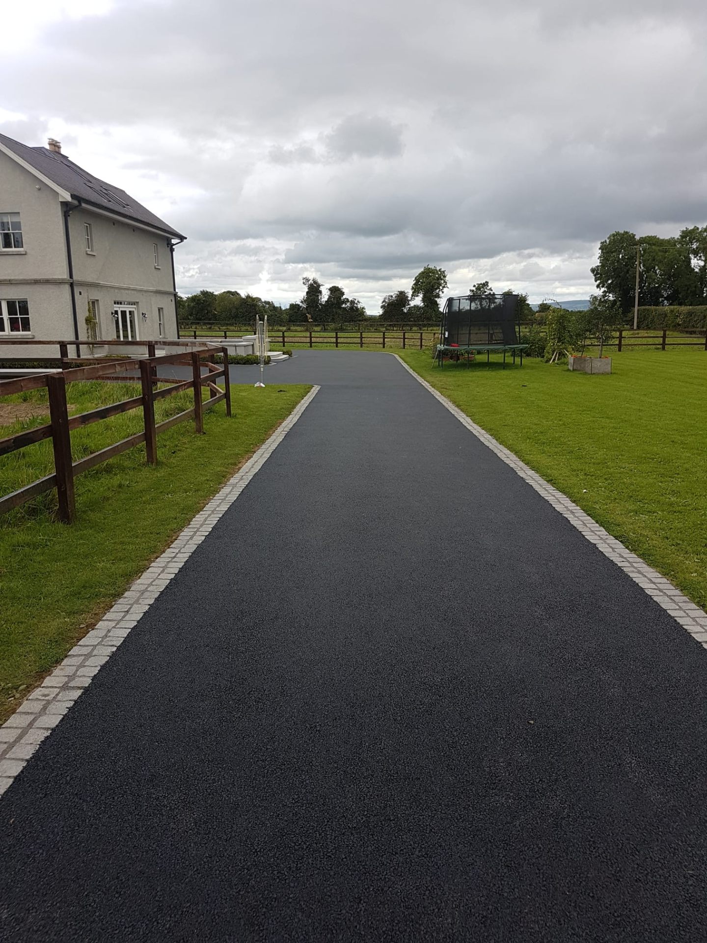 Straight Tarmac Driveway