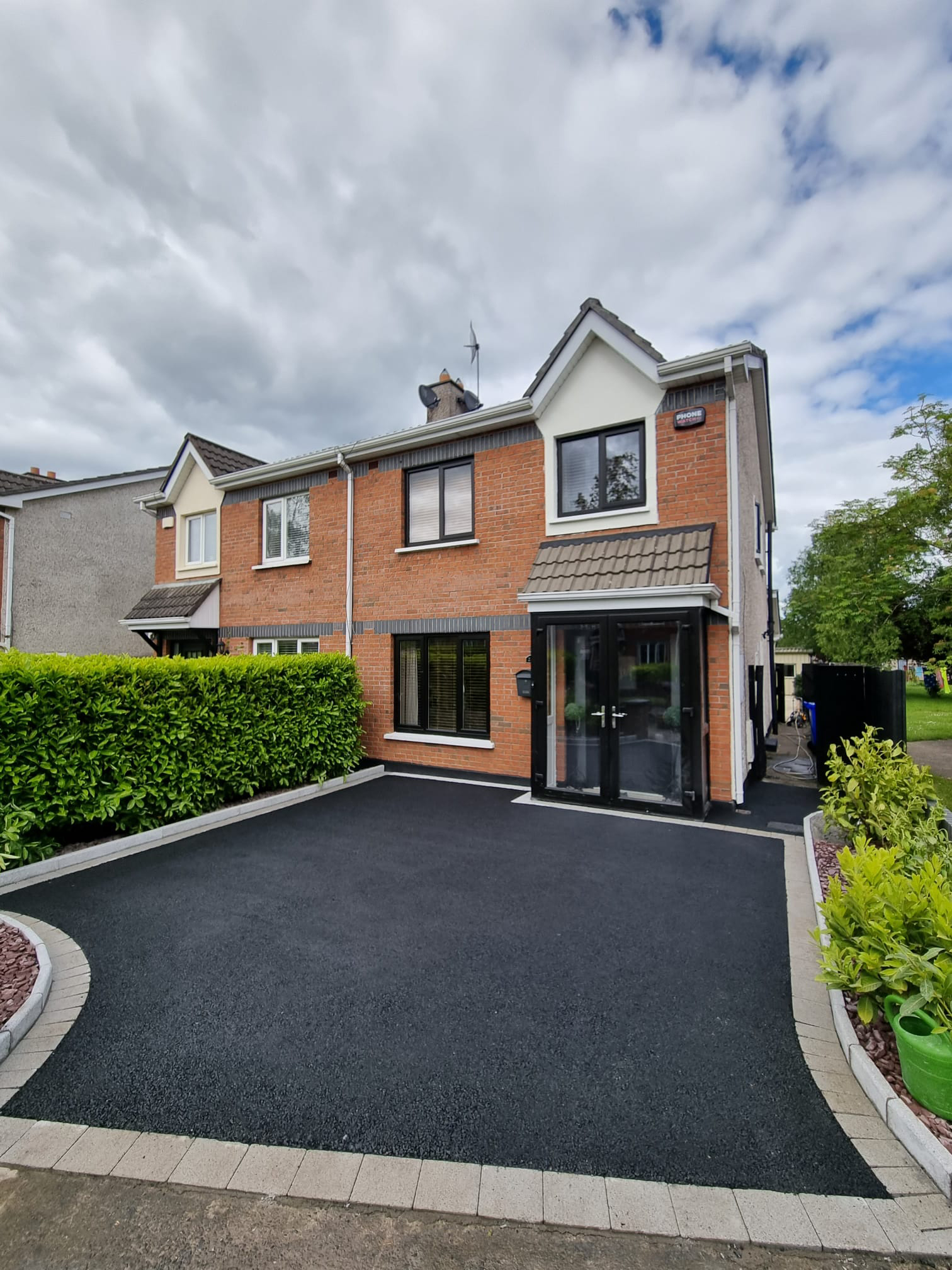Detached Home Driveway