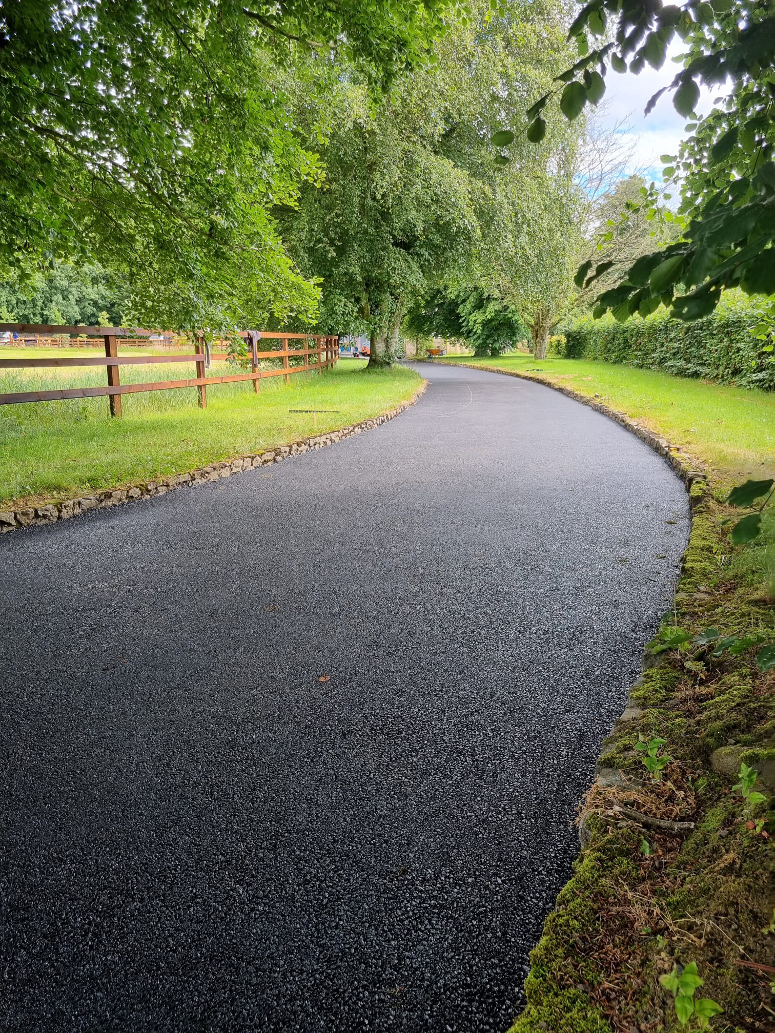 Rural Tarmac Driveway