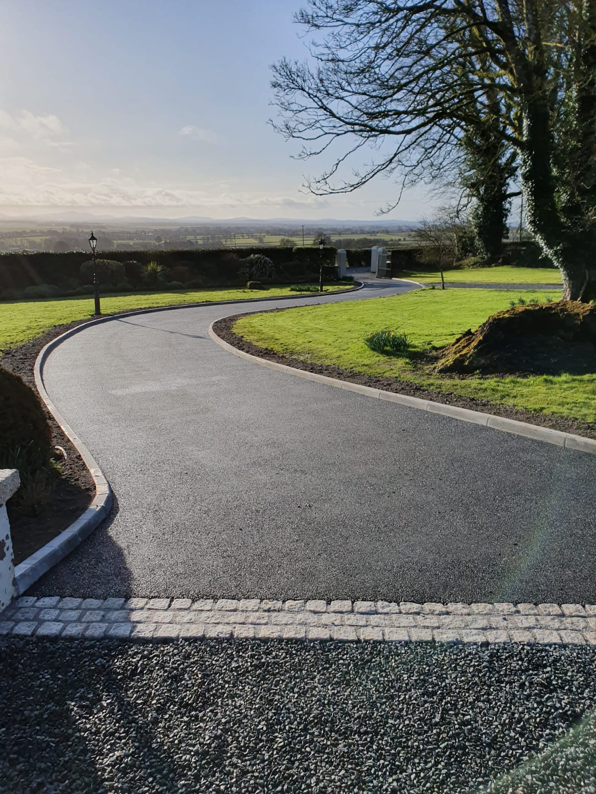 Tarmac with Kerbing